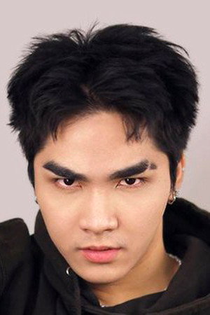 Nott Supachai Homhuan as Anchara Anant in Allure of the Siren