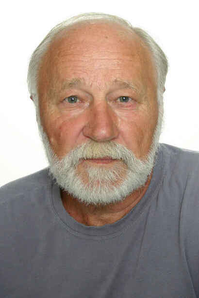 Григорий Боковенко as grandfather in People