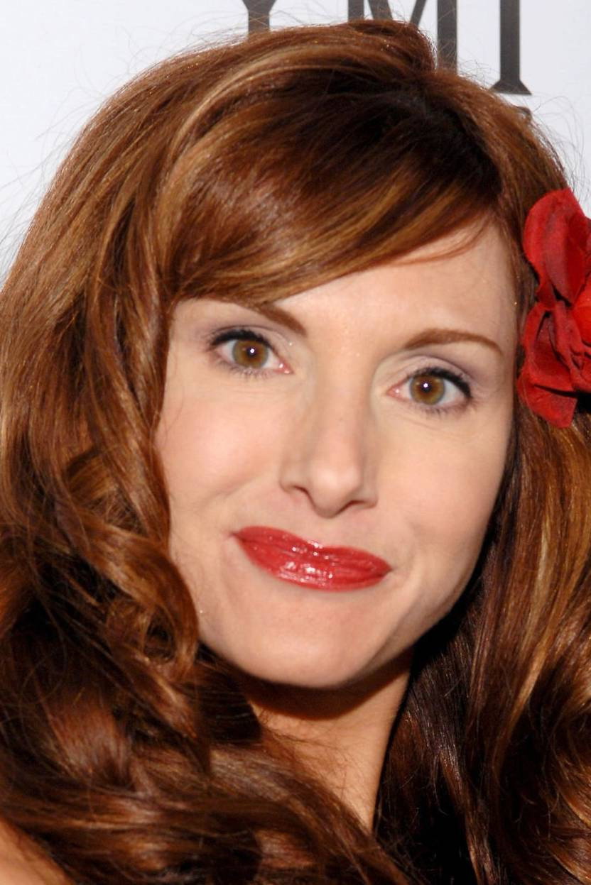 Candace McKenzie as Janet in Frank Finds Out