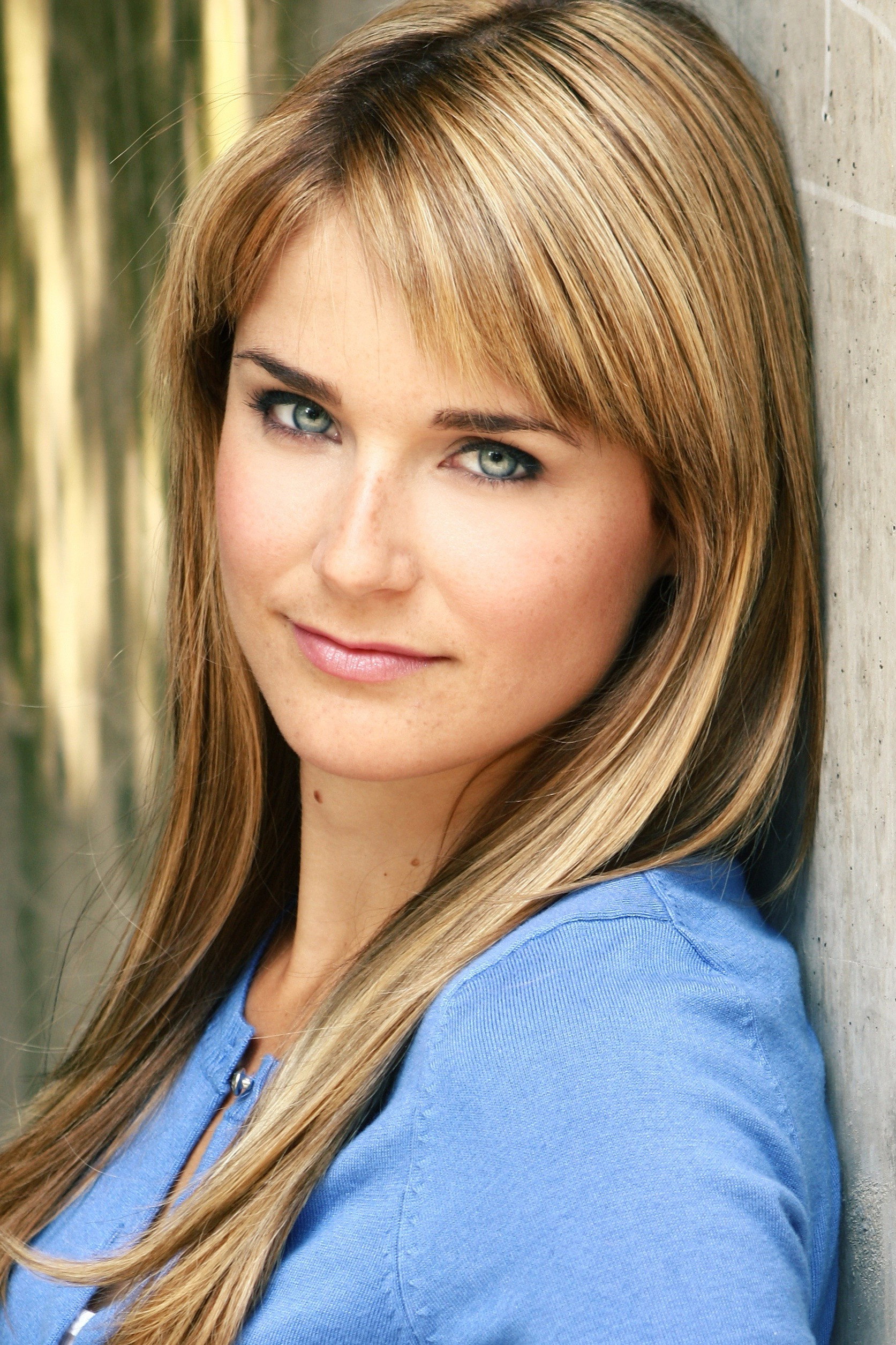 Haley Beauchamp as Zepher Santorelli in The Tenth Circle