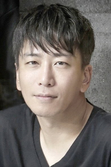 송용식 as Knife Scar in Double Patty