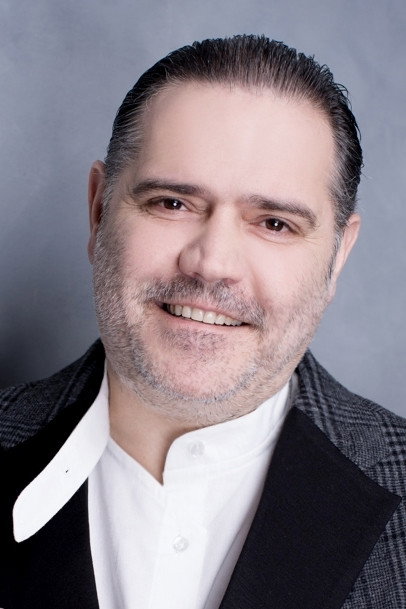 Gheorghe Ifrim as Agent Sandu in Graduation