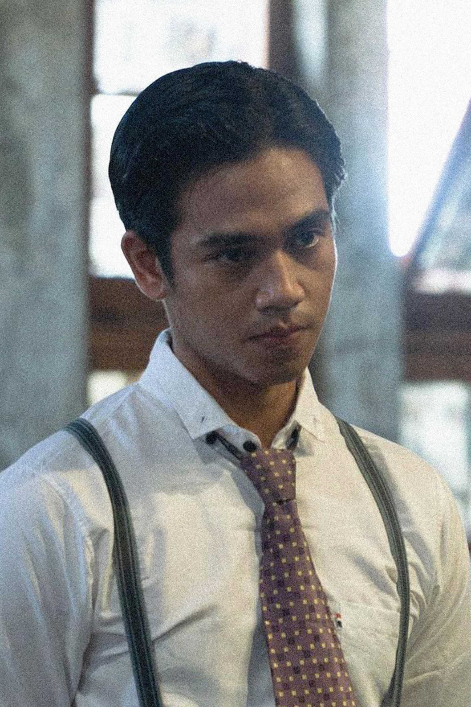 Ravi Septrian as Tiara's Boyfriend in Crocodile Tears