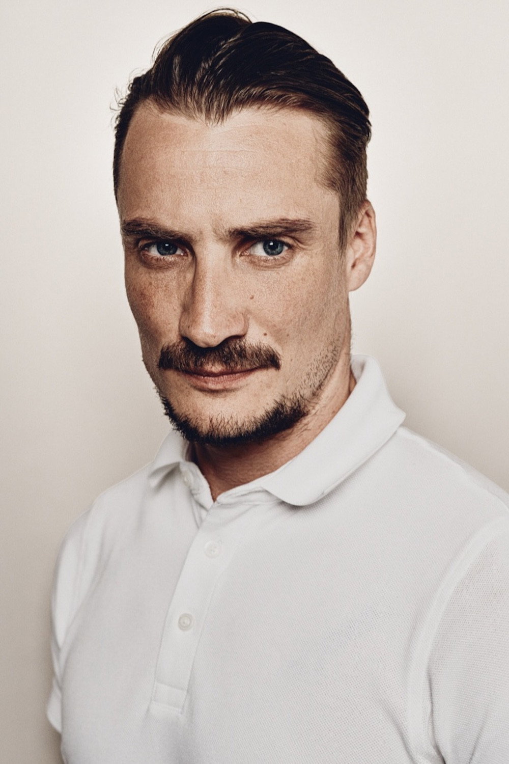 Pierre Lottin as Lieutenant Alexandre in Notre-Dame on Fire