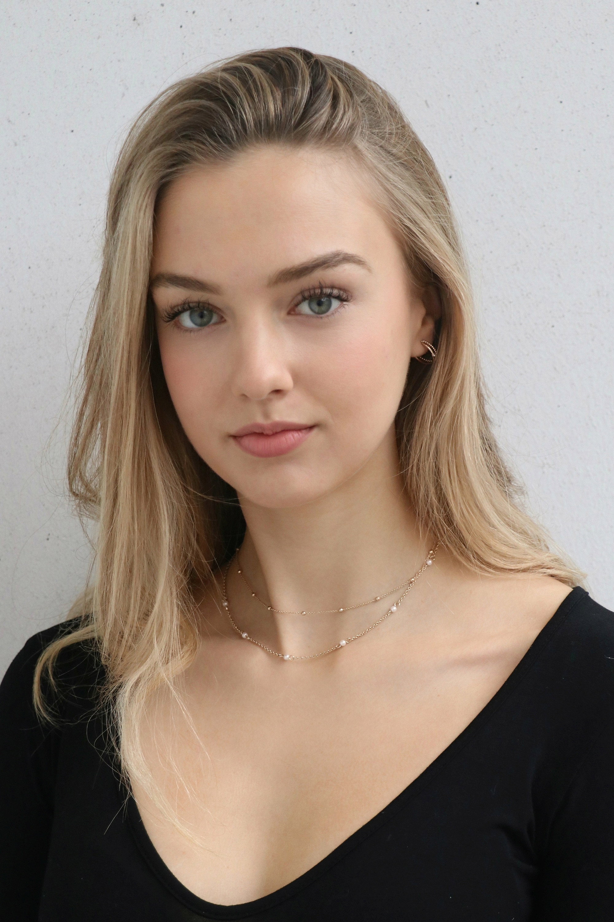 Lilly Krug as April in April X