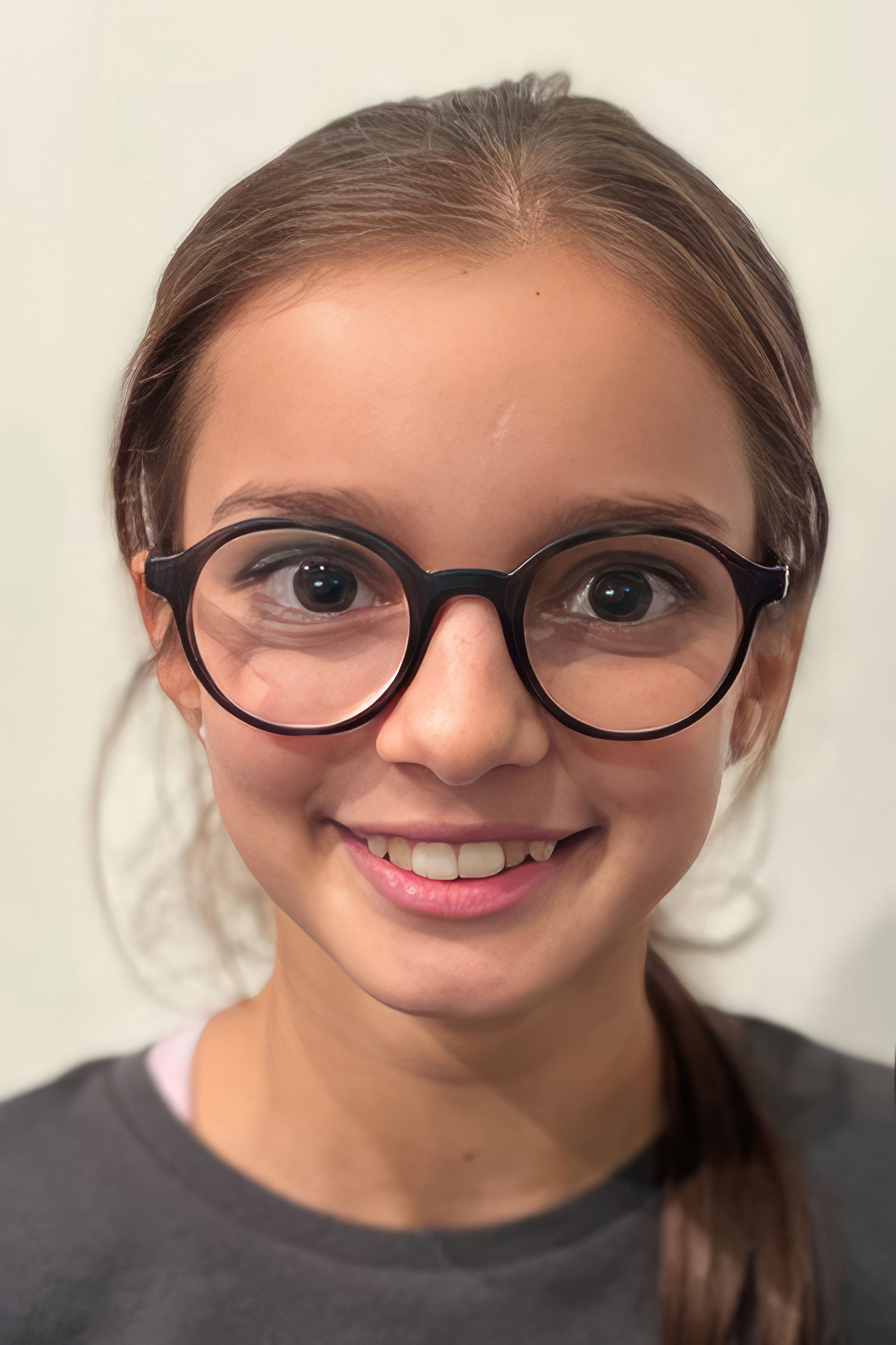 Lotti Töpfer as Eliška Tejkalová in One Family