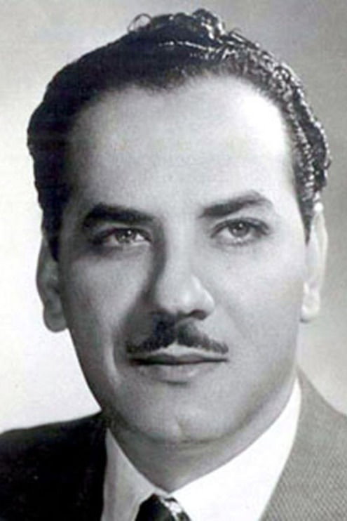 Mohamad El Tokhy as الراوي in The Beast