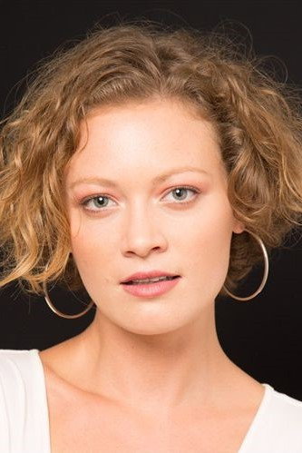 Annick Weerts as Marie in The Devil Within