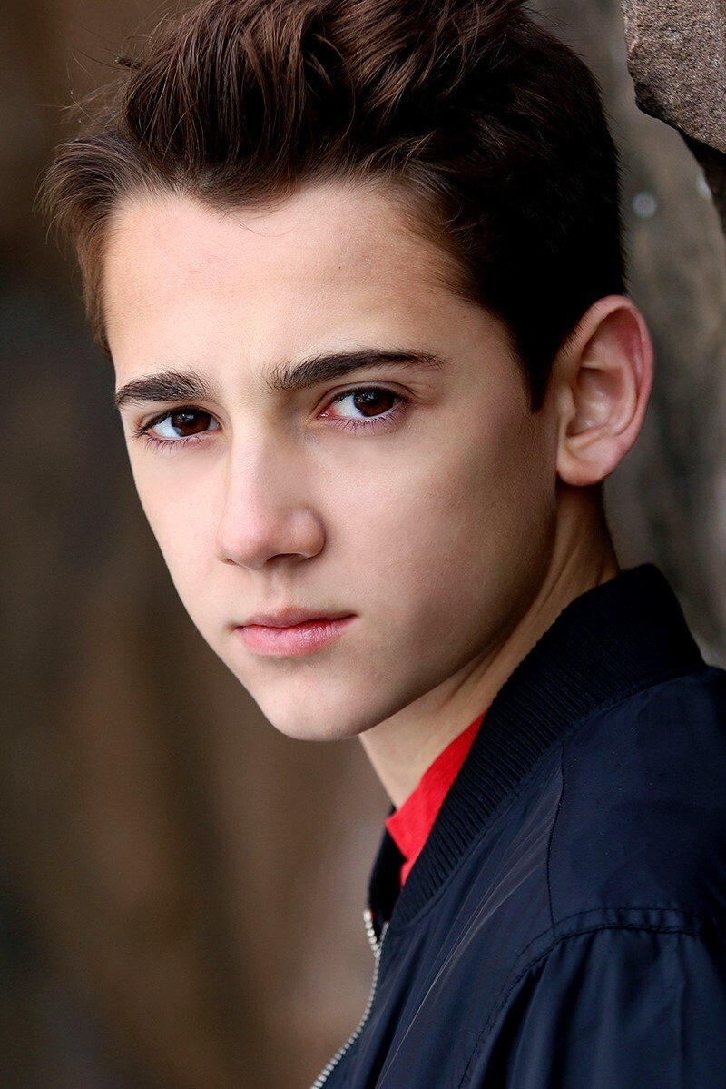 Colin Critchley as Aaron in Breaking Brooklyn