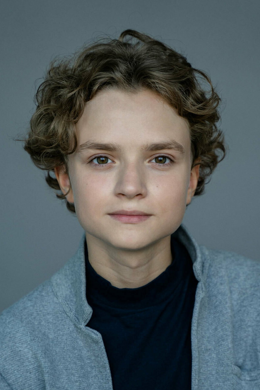 Даниил Муравьёв-Изотов as Peter I (aged 10) in Peter I: The Last Tsar and the First Emperor