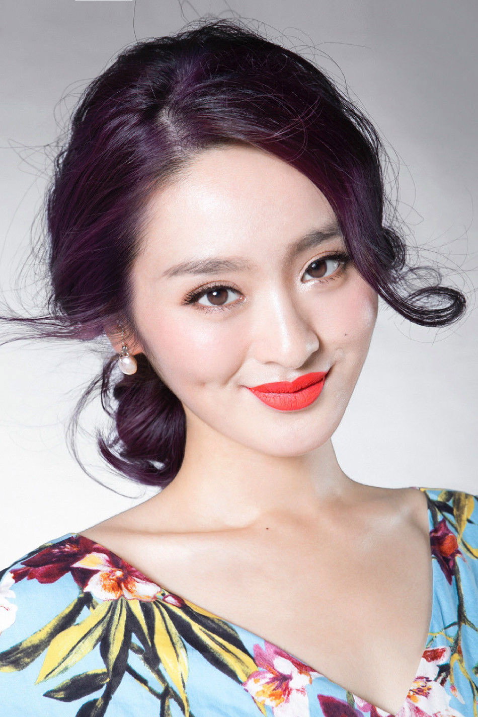 Chen Yijing as Yong Hong in You Are the Miracle