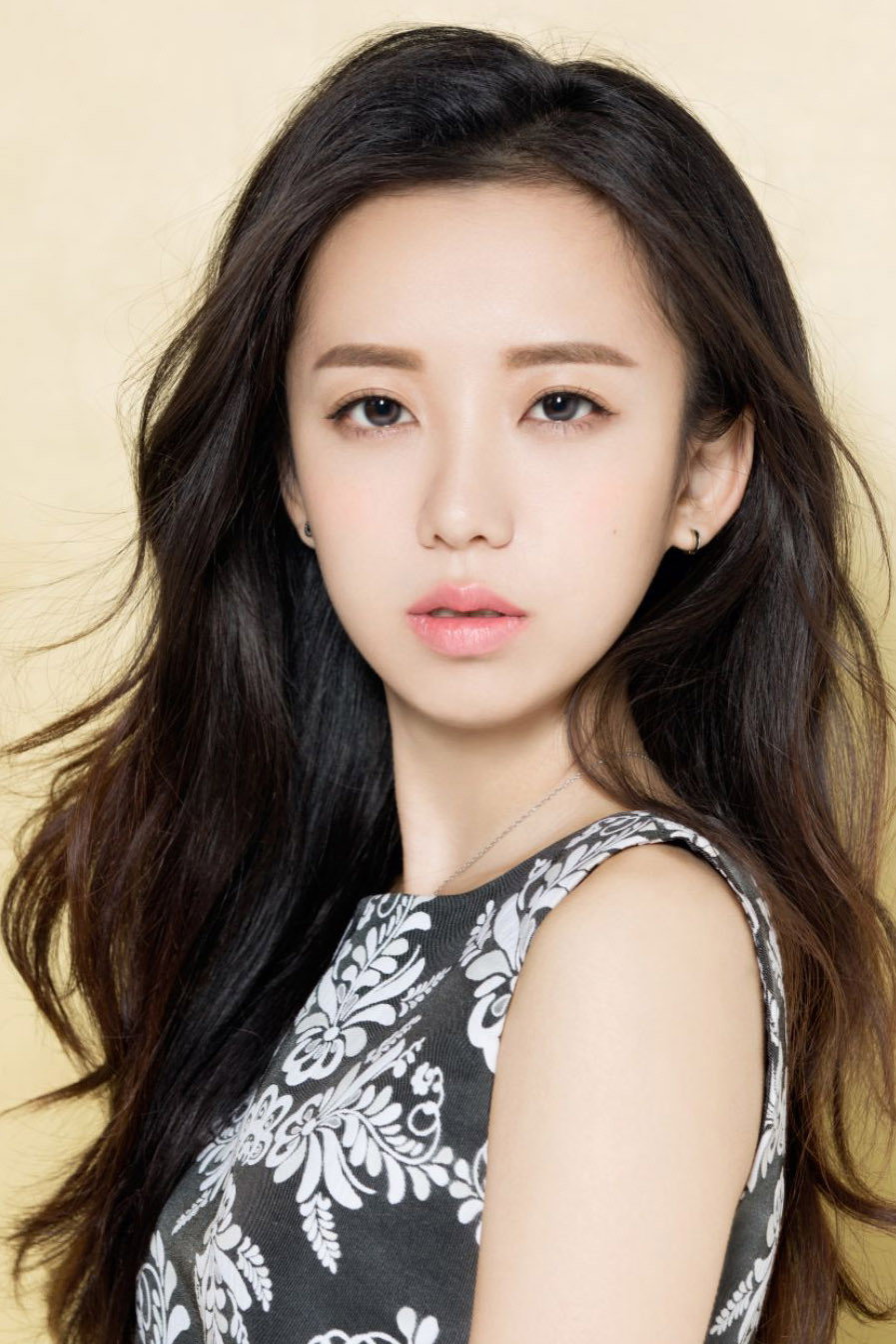 Xu Baiyun as Hua Yanqiu in Jinyiwei: Secret Service of Ming
