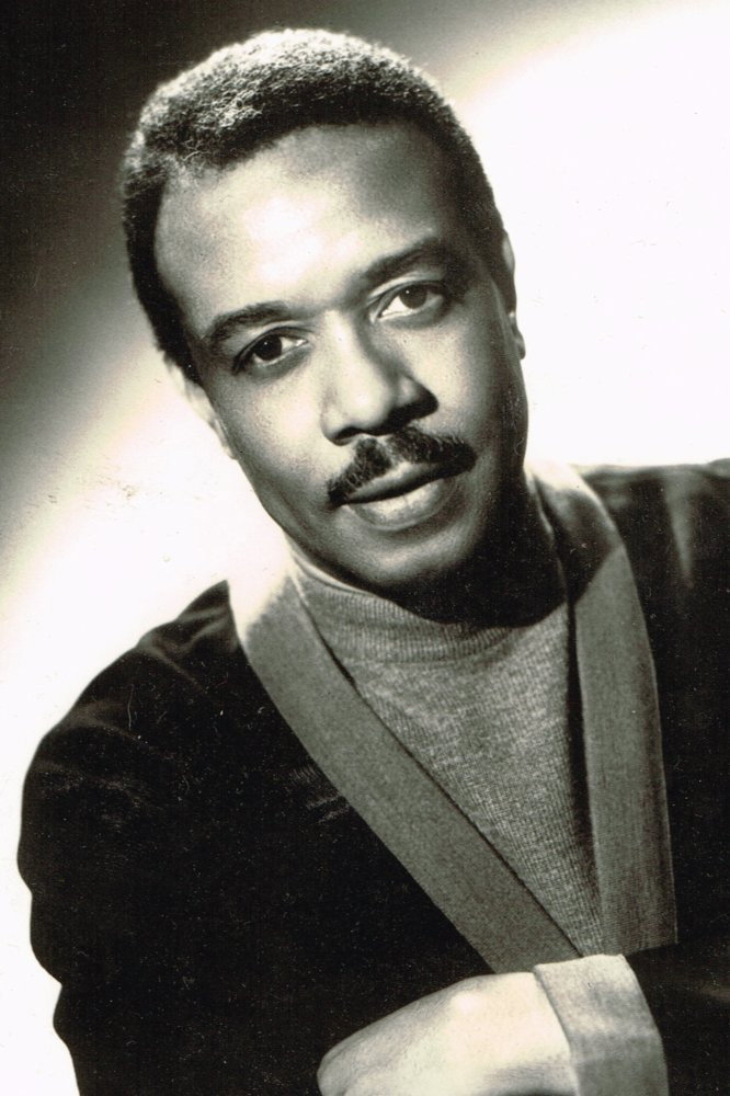 Sid McCoy as Frank Baker in Medium Cool