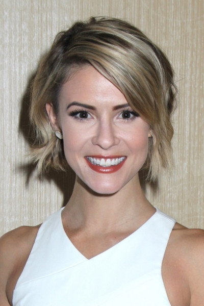 Linsey Godfrey as Amanda in The Culling