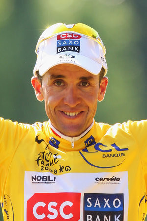 Carlos Sastre as Himself in Overcoming