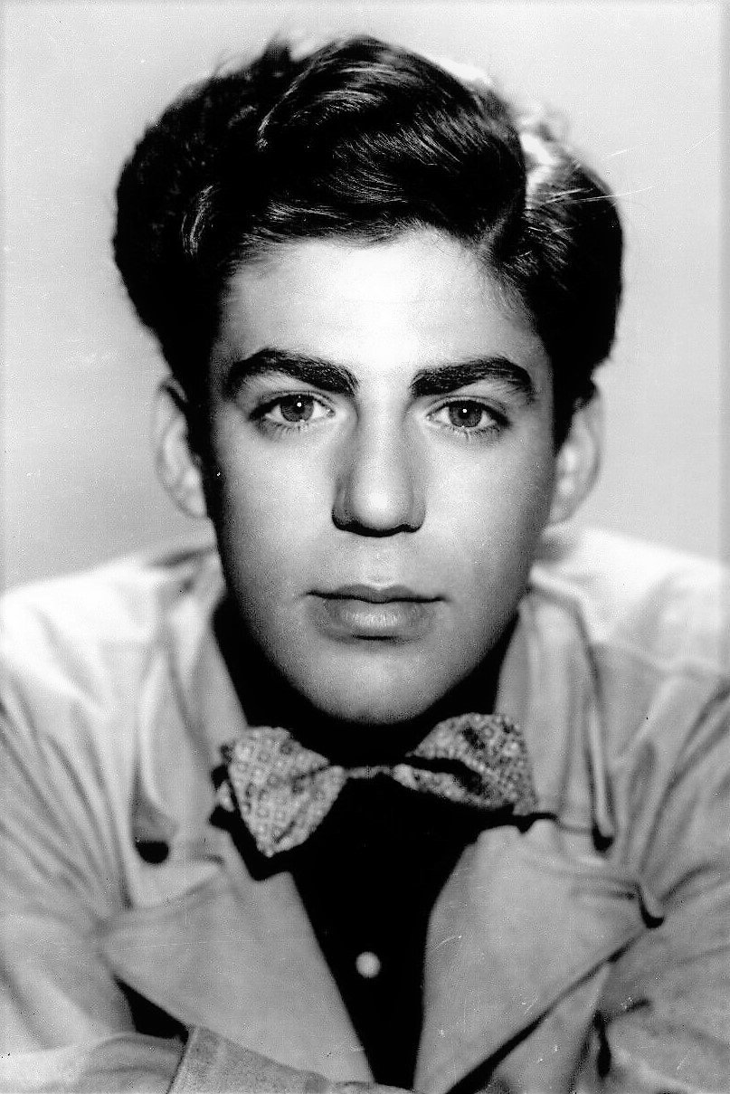 Billy Halop as Tony Marco in Hell's Kitchen