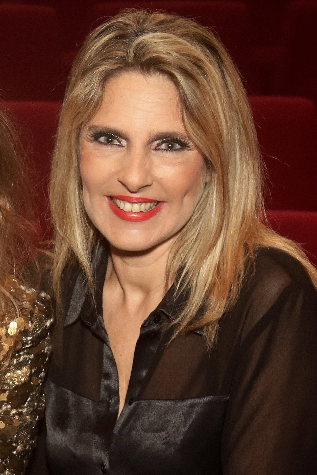 Paula Marcelo as Luísa in Camilo, O Pendura