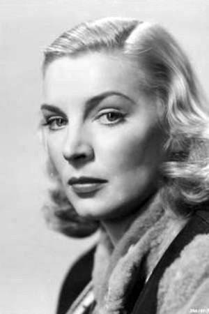 Mary Laura Wood as Susie Martin in Mantrap