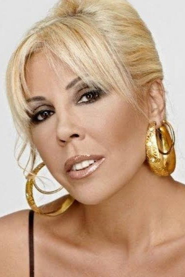 Semiha Yankı as Semiha in The Porter