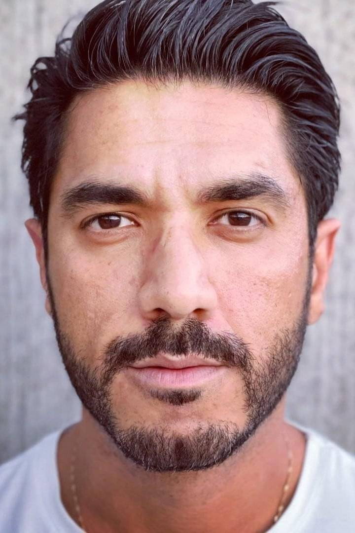 Afshin Firouzi as Cairo in Crossing Lines