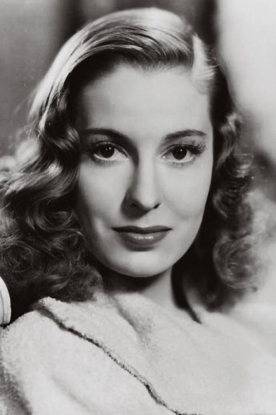 Valerie Hobson as Carol North in The Interrupted Journey
