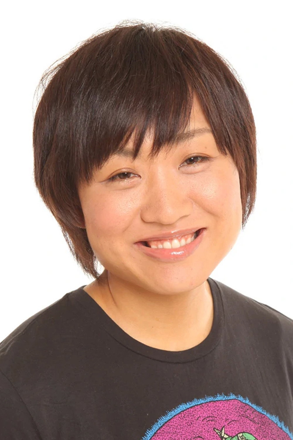 山崎静代 as Teacher Hisatsune in In Lilac Bloom, The Path to a Veterinarian