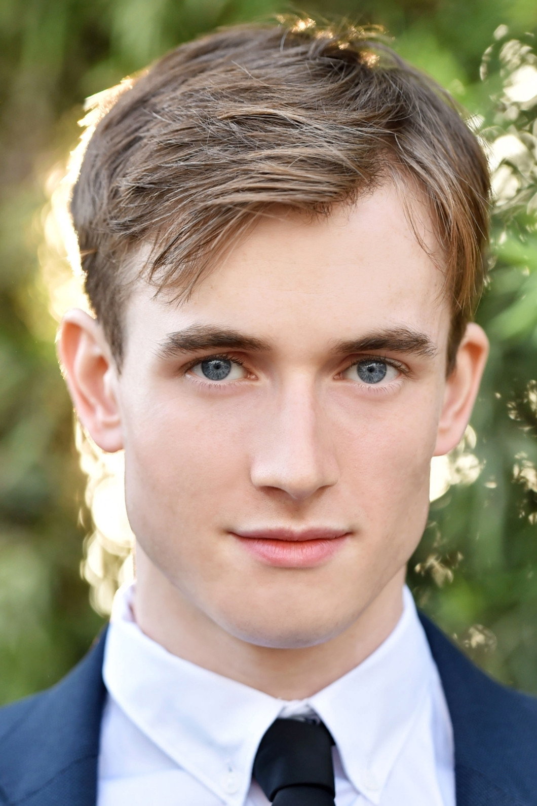 Gig Morton as Willis in My Mother's Future Husband