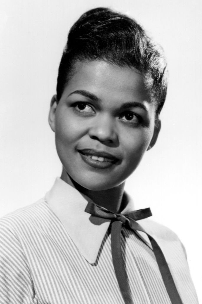 Mildred Joanne Smith as Cora Brooks in No Way Out