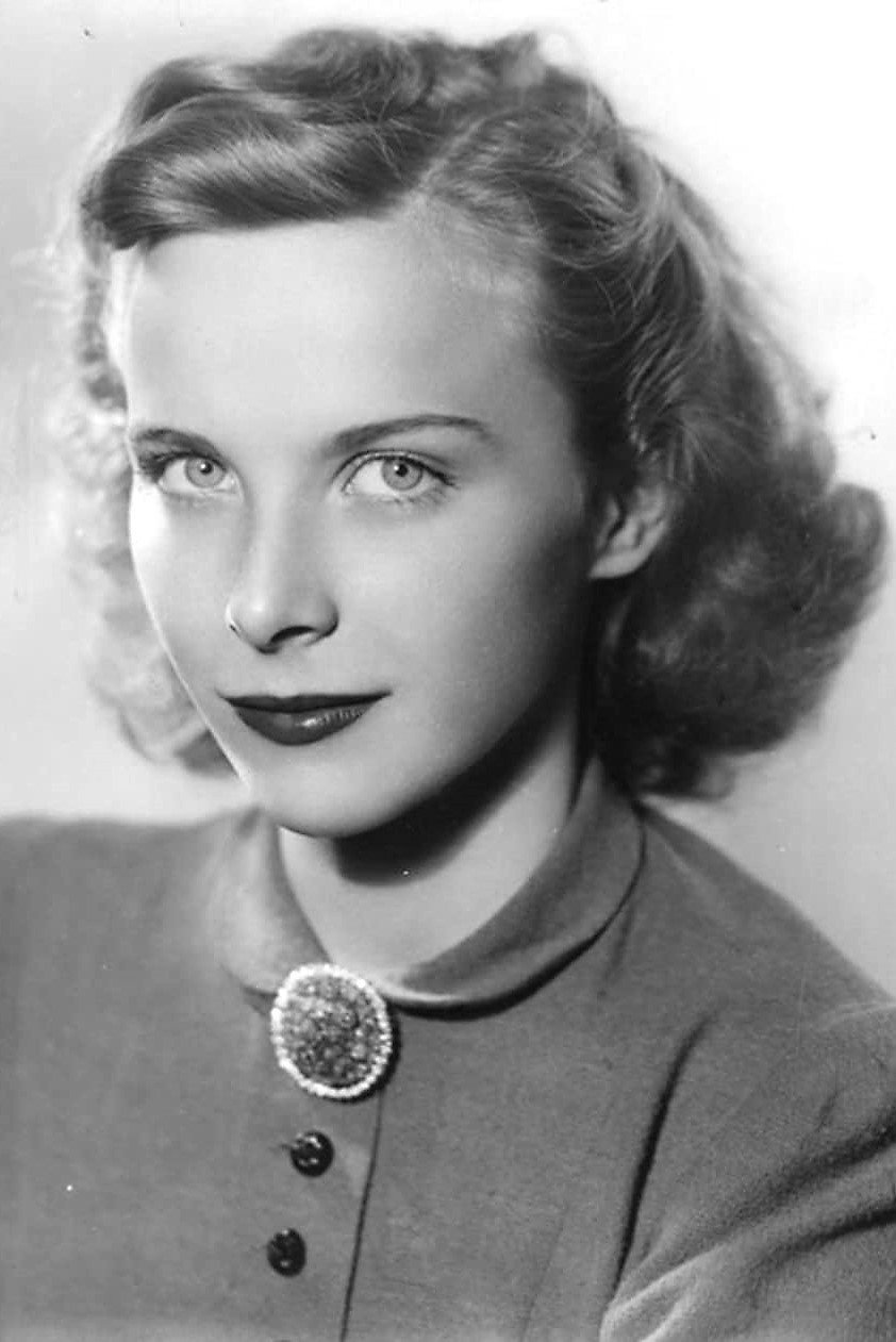 Joan Tetzel as Judie Nordhal in Hell Below Zero