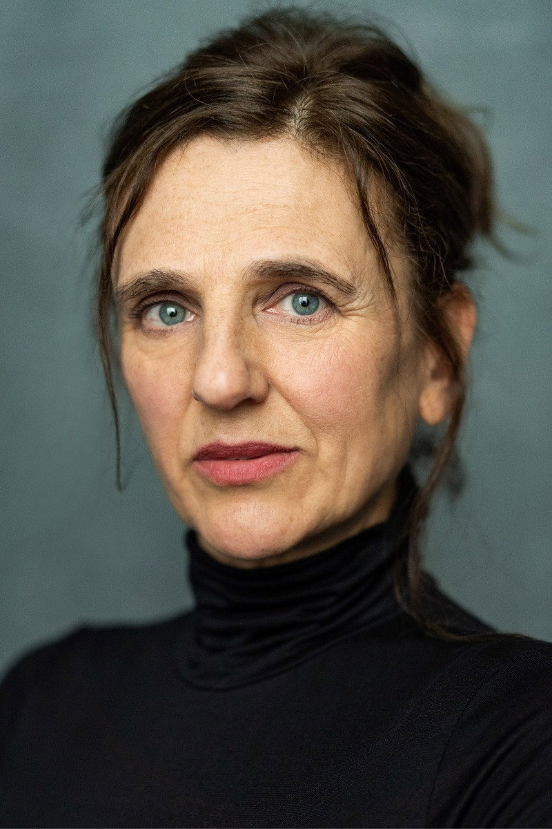 Elizabeth Hill as Megan's Mum in Egg Timer
