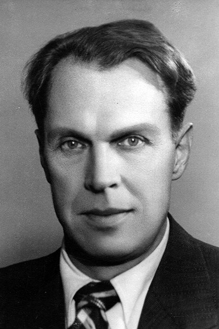 Павел Киянский as Gideon Spillett in Таинственный остров