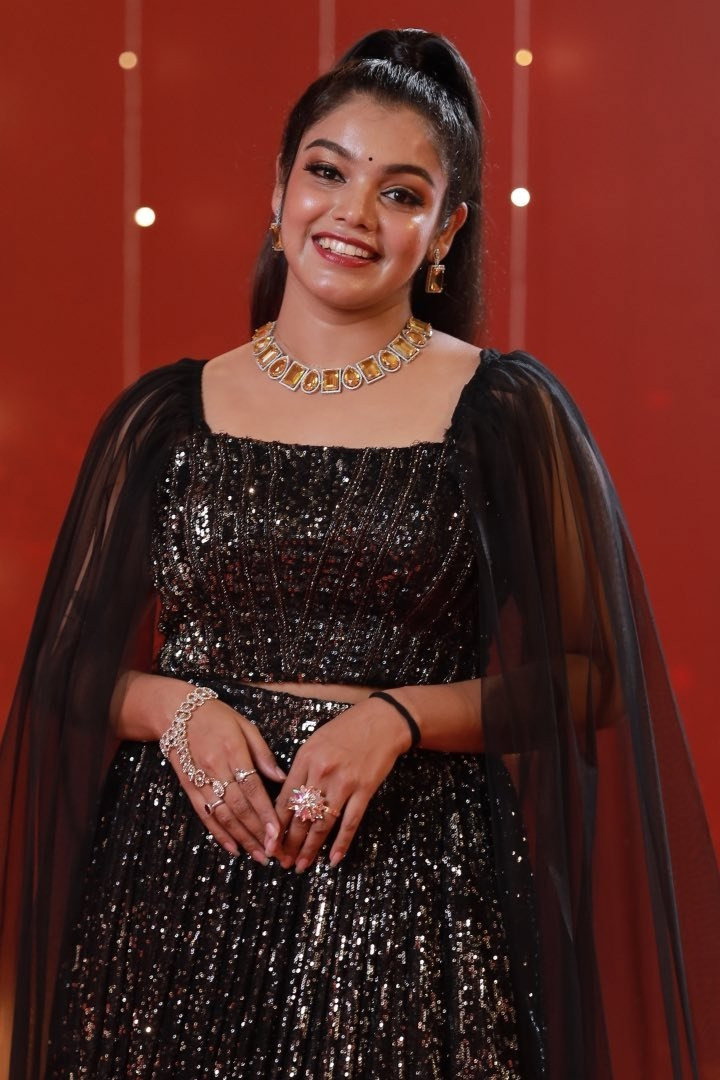 Haritha Nair as Keerthi Rahul in Thinkal Kalamaan