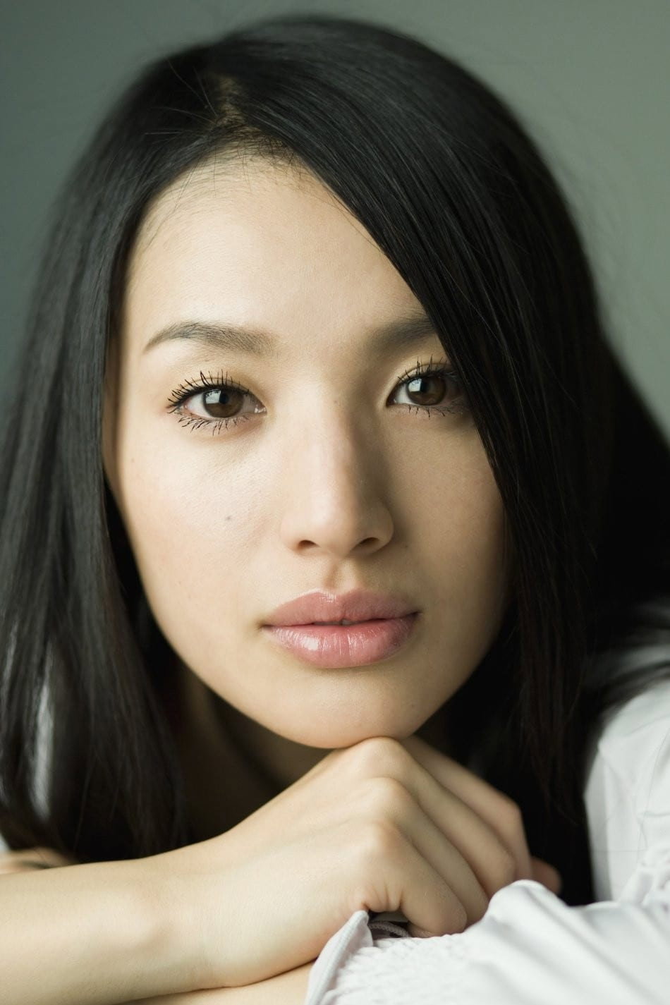芦名星 as Kaoru Minami in Bloody Monday