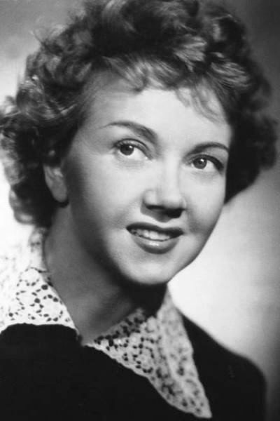 Gusti Wolf as Frau Vogl in Der alte Richter