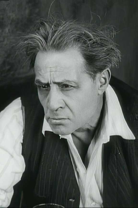 Claude Benedict as Général de Bettigny in The House of Mystery