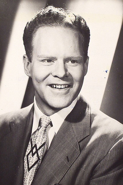Mark Allen as Matt Kissel in The Travels of Jaimie McPheeters