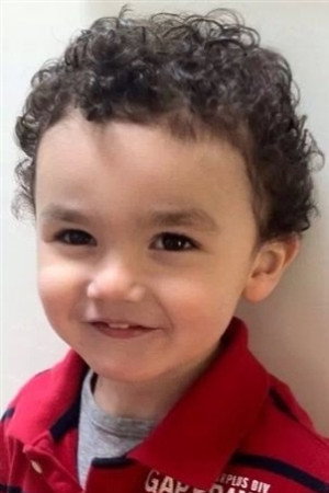 Simon Aouizerate as Samy in How Mom Turned to Armed Robbery
