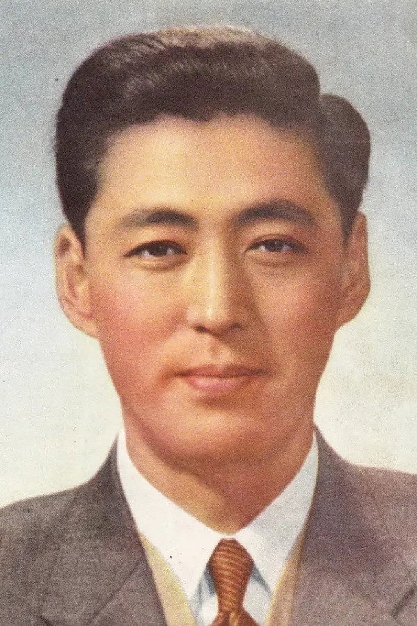Zhang Fa as 沈振新 in The Red Sun