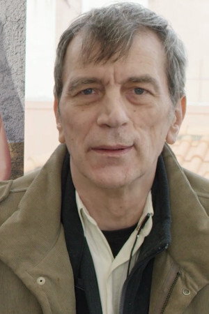 Joaquim Leitão as Joaquim in Outside