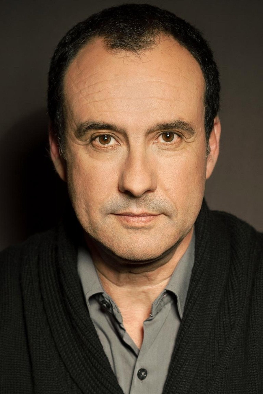 Duarte Victor as Vítor in Um Sarilho Chamado Marina