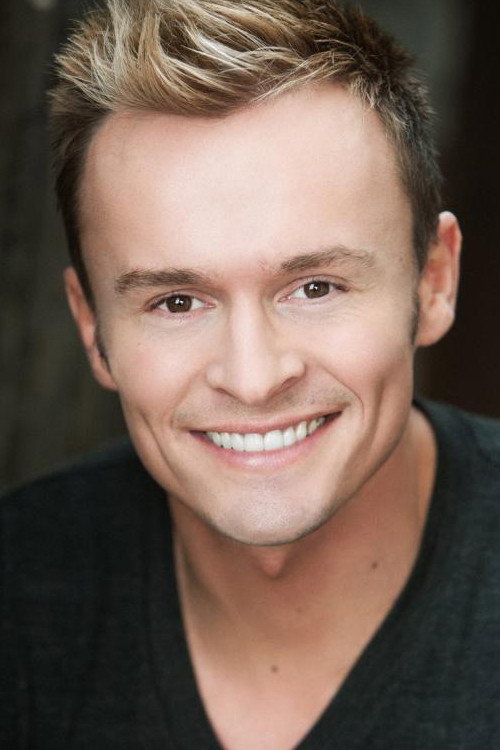 Jon Lee as Jon in S Club 7