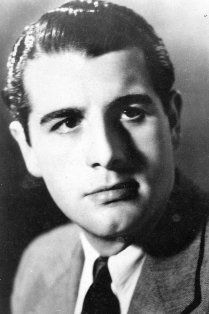 Jean Chevrier as Jean Favrel in The Big Flag