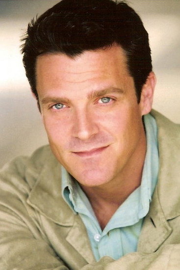 Butch Klein as Tom Abromowitz in A Marriage Made in Heaven