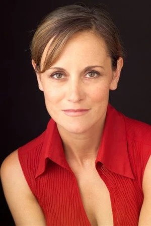 Alexandra Diogo as Lisete in O Cacilheiro do Amor