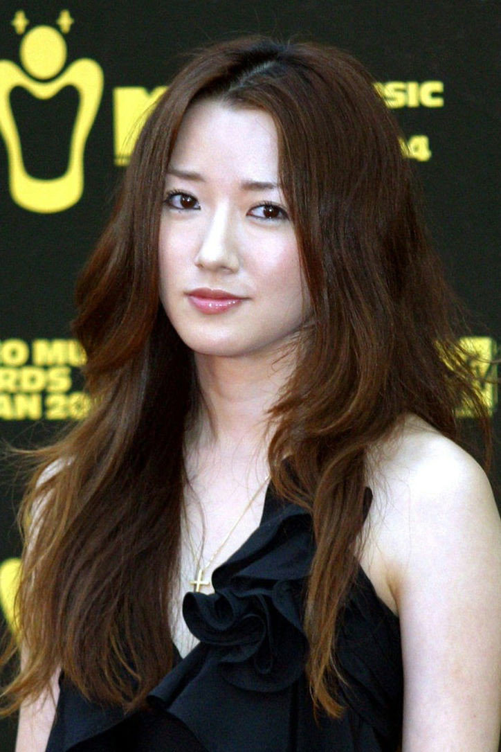 Fayray as Naomi Nagin in Love 2000
