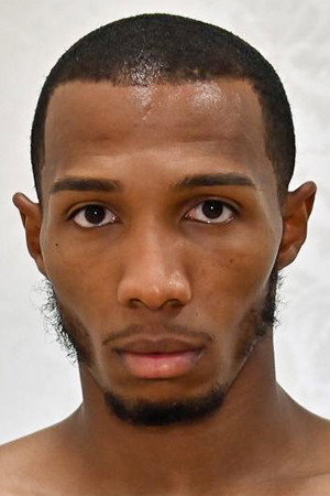 Khainell Wheeler as Self in Brandon Glanton vs. Carlos Fromenta