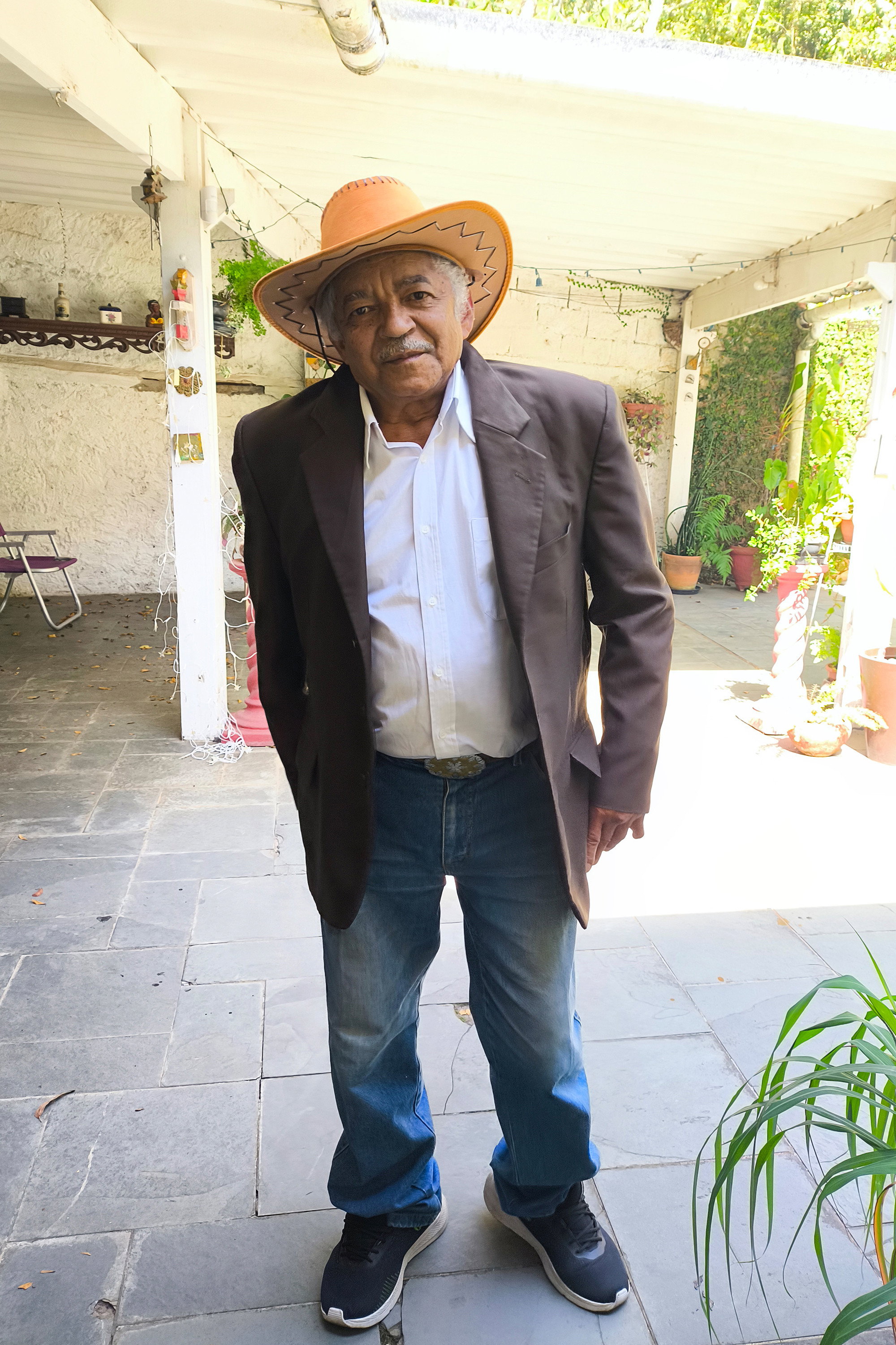 Da Lapa as Coronel Carlos Castilho in Mal Passado