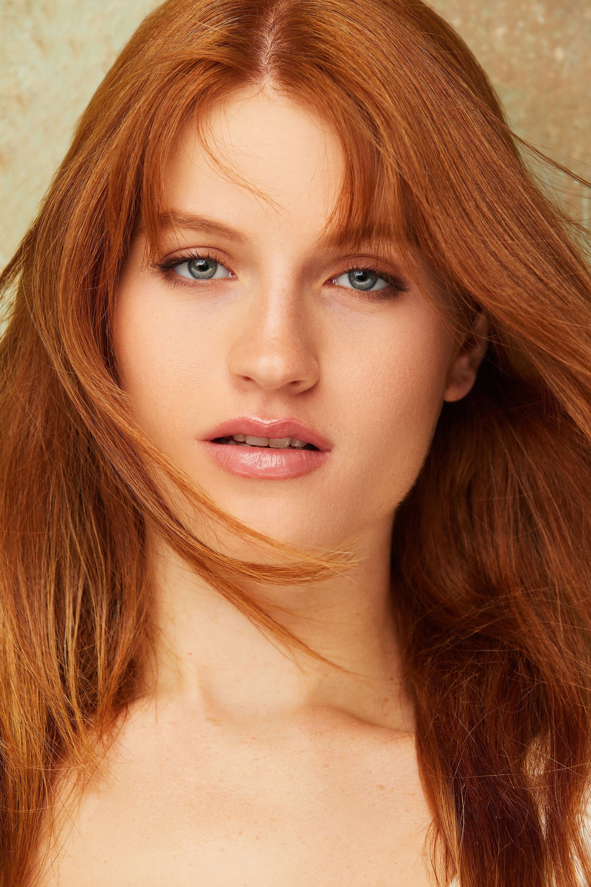 Jade Patteri as Rachel in Spinning Out of Control