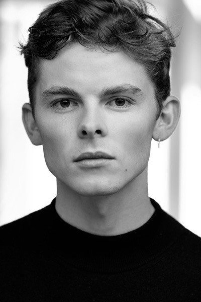 Lasse Steen Jensen as Christian in Eja Okay