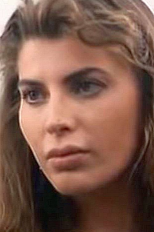 Lorella Morlotti as turista in Una vacanza bestiale